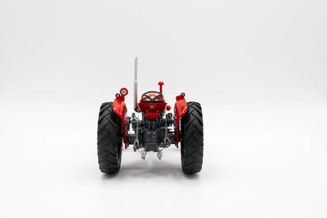 Universal Hobbies Massey Ferguson Red 35X 1:32 Model