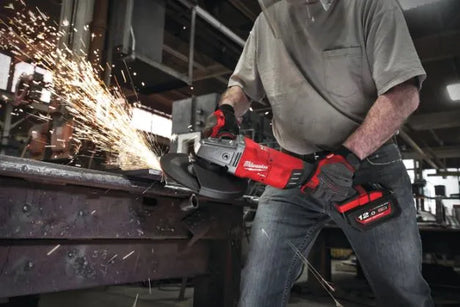 Milwaukee M18 FUEL 230mm Braking Grinder with Paddle Switch - M18 FLAG230XPDB-121C, 12.0Ah Kit