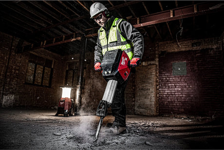 Milwaukee MX Fuel 25KG Class 28mm Hex Demolition Hammer + x2 Free Batteries