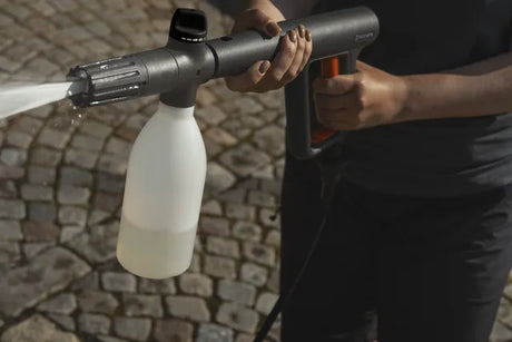 Husqvarna PW 360 Pressure Washer | 160 Bar, 3-in-1 Lance & Hose Reel