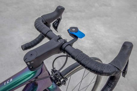 Quad Lock Out Front Mount Pro QLKMOFMPRO - Secure & Aerodynamic Bike Phone Mount