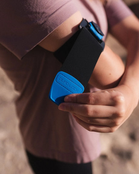 Quad Lock Sports Armband - Secure Phone Mount for Running & Fitness | QLKM1006