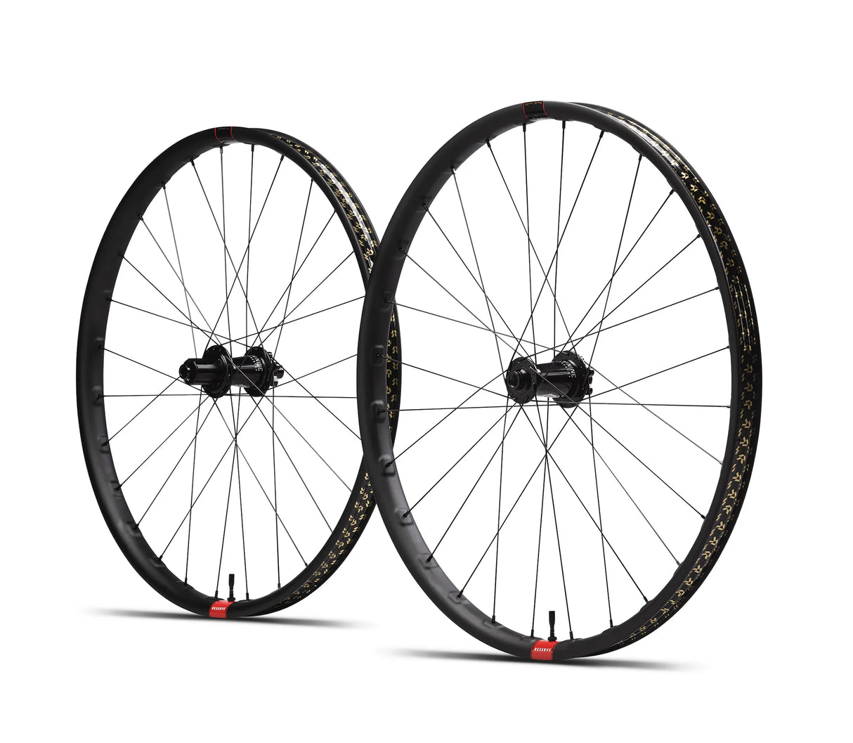 Reserve carbon 30 HD 27.5" wheelset