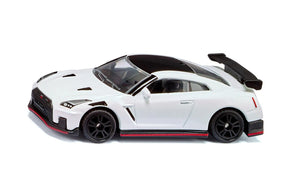 Siku 1:87 Nissan GT-R Nismo - Diecast Supercar with Rear Spoiler and Sport Detailing