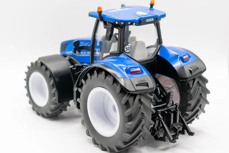 Siku New Holland T7.315 HD Tractor 1:32 Scale
