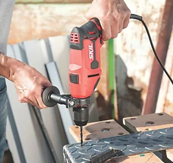 Skil HD1U6725AA 710W Electric Hammer Drill - Powerful 13mm Keyless Chuck with Variable Speed & Lock-On Trigger