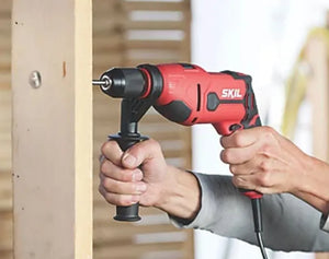 Skil HD1U6725AA 710W Electric Hammer Drill - Powerful 13mm Keyless Chuck with Variable Speed & Lock-On Trigger