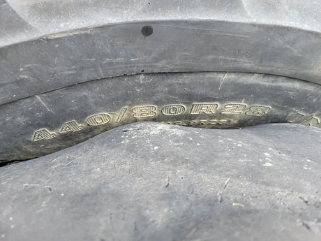 Teleporter tyres 440/80R28