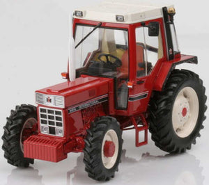 International 845 XL Red Fenders Model Tractor 1:32 Scale by Replicagri