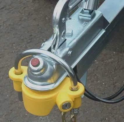 Trailer Hitch Lock MP953 - Heavy-Duty Lock for 50mm Couplings