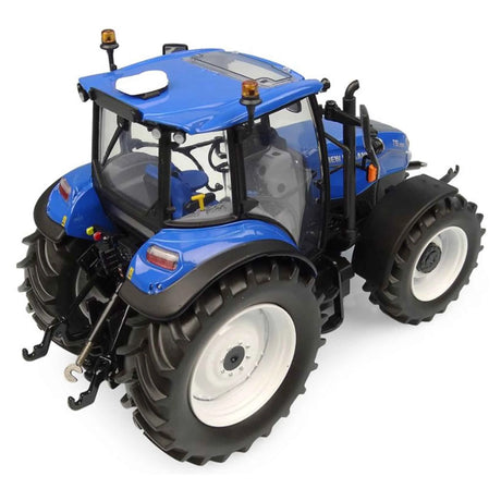 New Holland T5.120 Dual Command Model Tractor 1:32 Scale Die‑Cast by Universal Hobbies