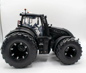 Valtra S416 Unlimited with double wheels matt black Model Tractor 1:32 Scale Die-Cast 4WD by Universal Hobbies
