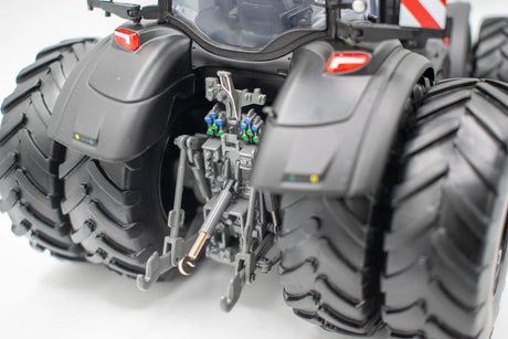 Valtra S416 Unlimited with double wheels matt black Model Tractor 1:32 Scale Die-Cast 4WD by Universal Hobbies