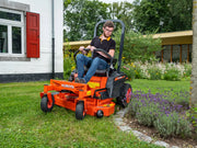 Kubota Z122R Zero Turn Lawnmower