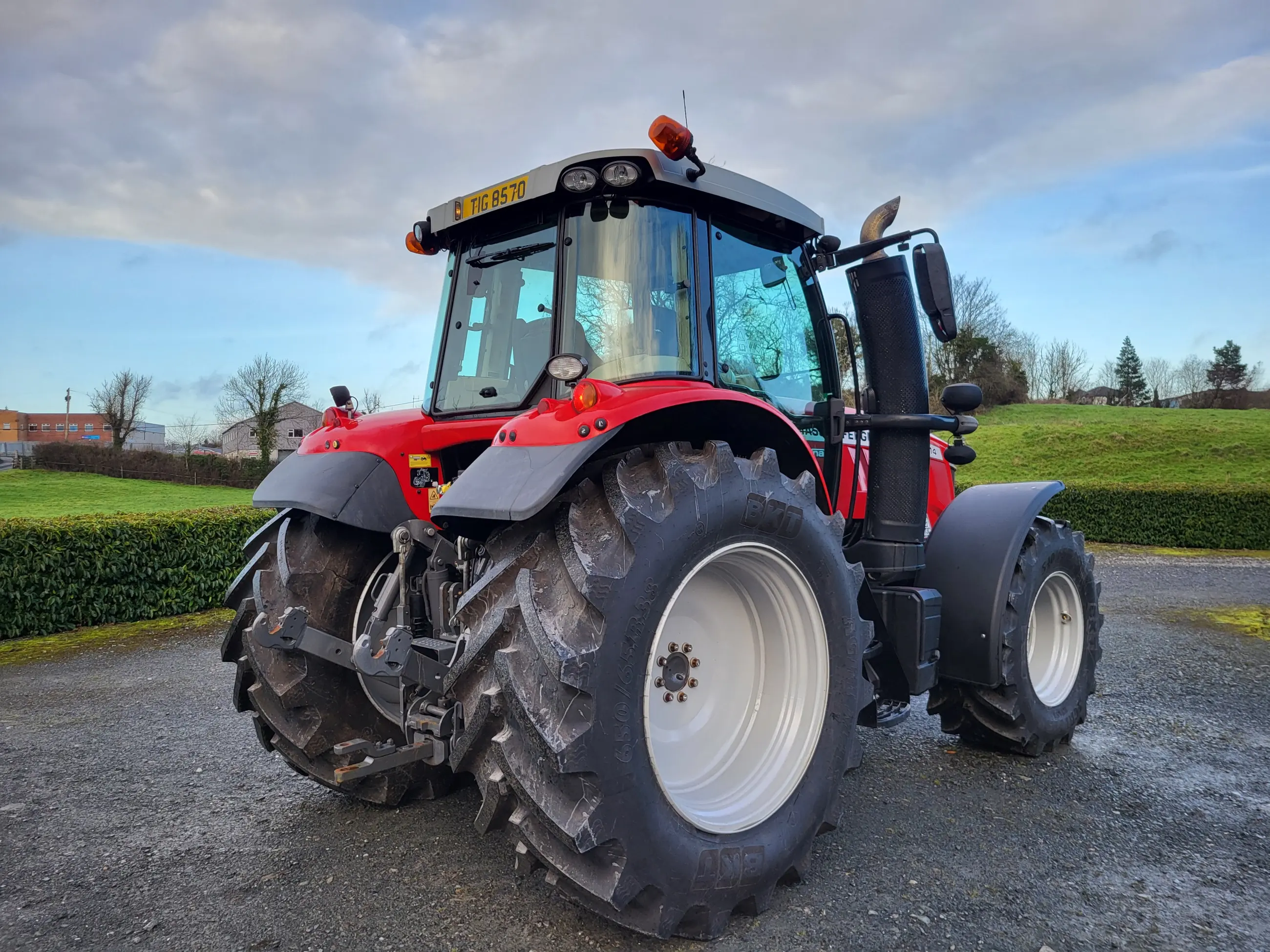 Massey Ferguson 7714S