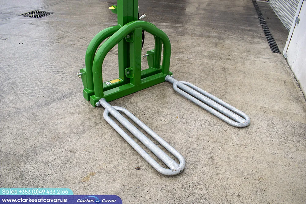 Cashels Bale Handler