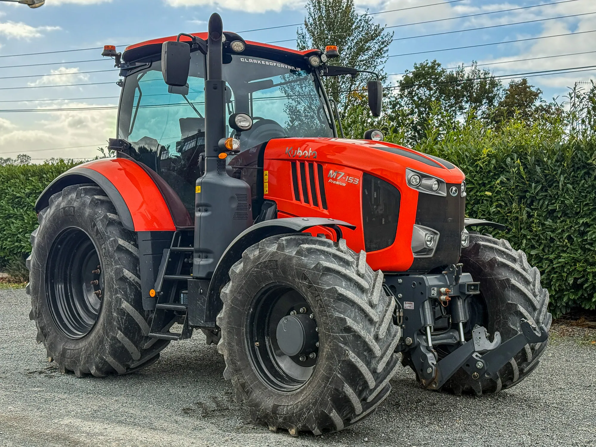 Kubota M7-153 Premium
