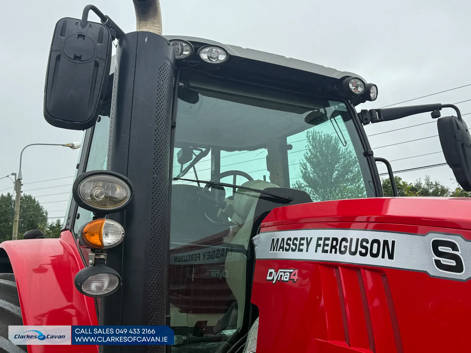 Massey Ferguson 7714S