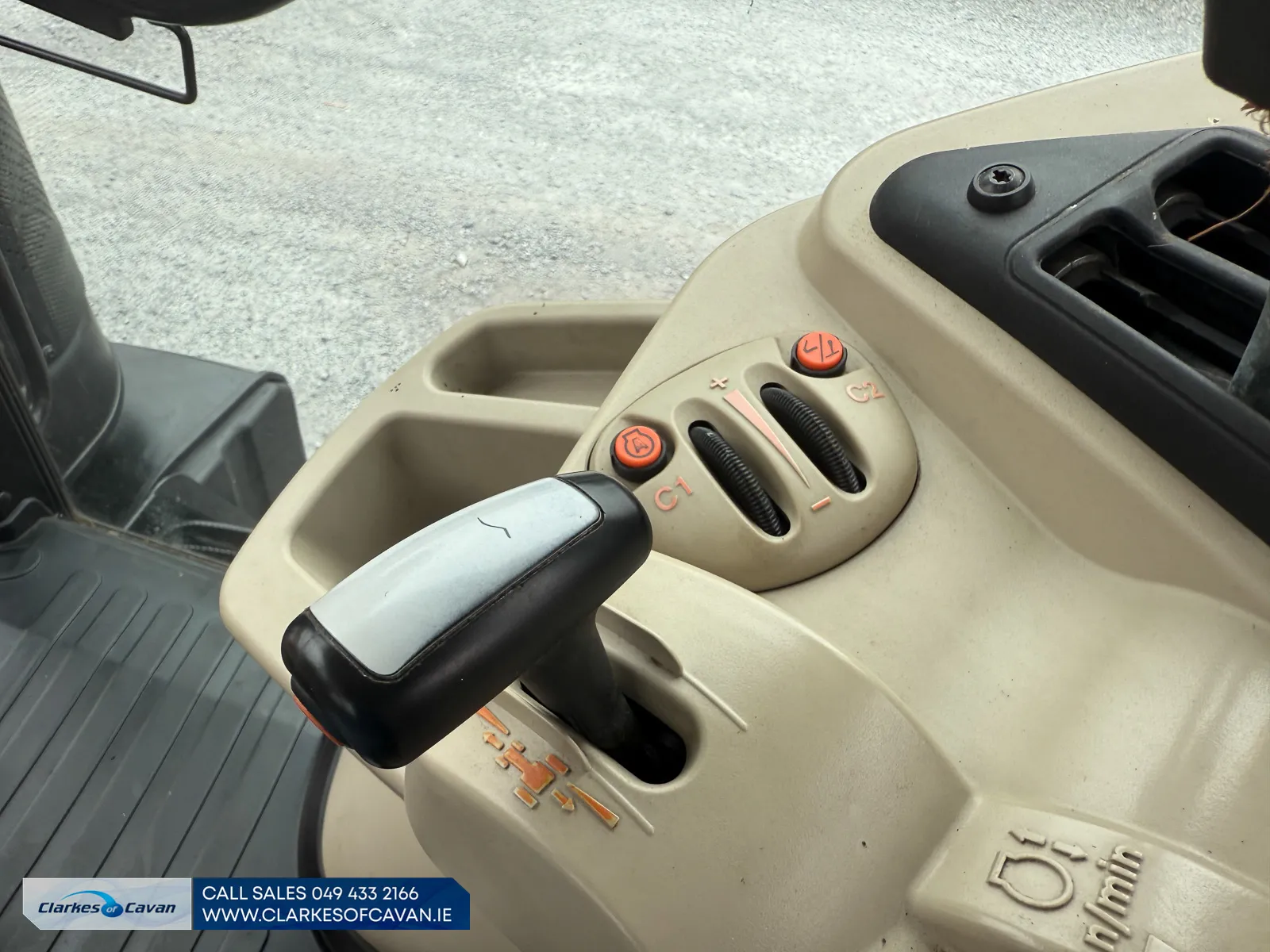 Massey Ferguson 7714S