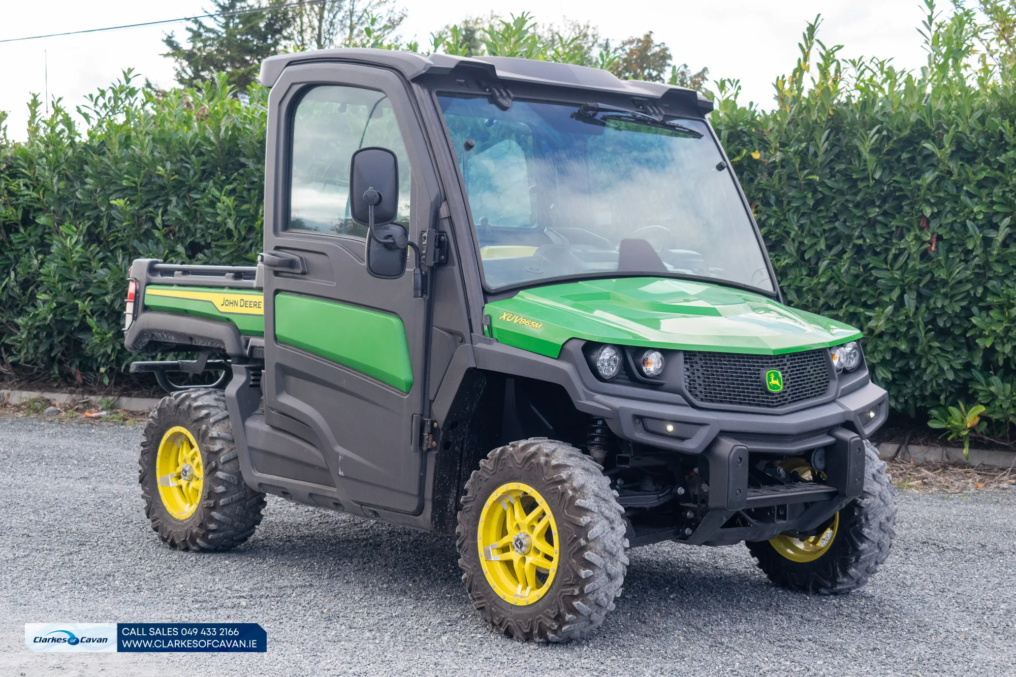 John Deere 865M Gator