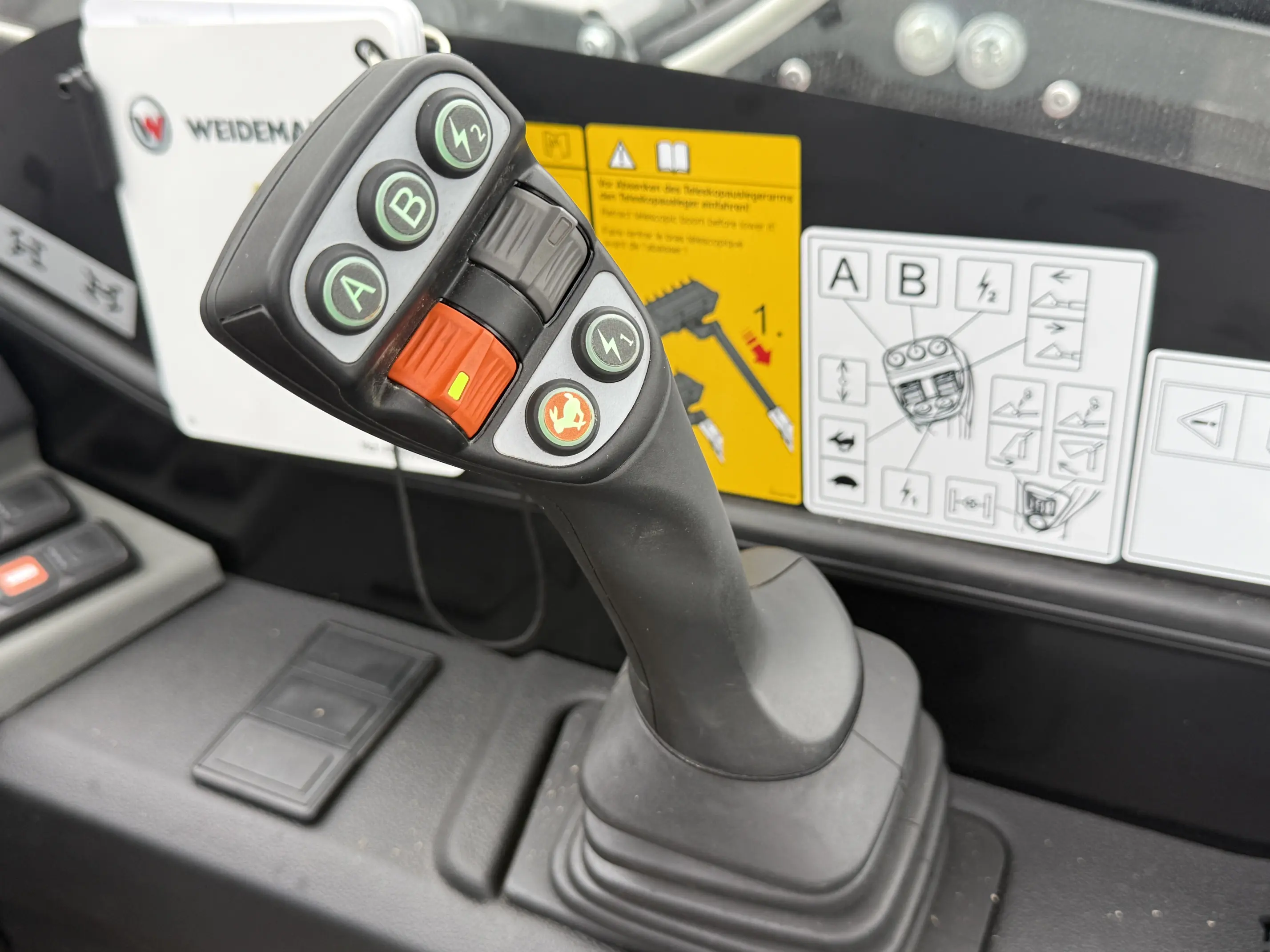 Weidemann T4512 Telehandler