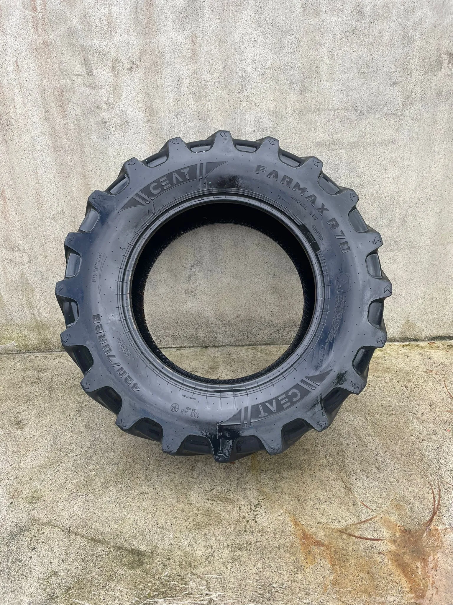 Farmax R70 420/70R28 Rear Tyre